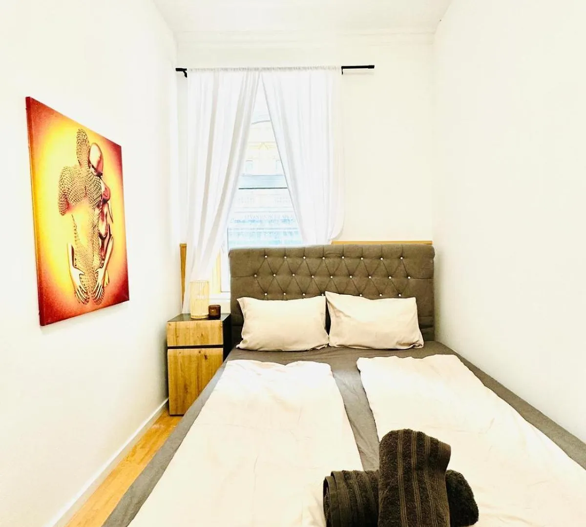10 Bedroom Apartment For Groups, 8-Min To Rathausplatz Vídeň