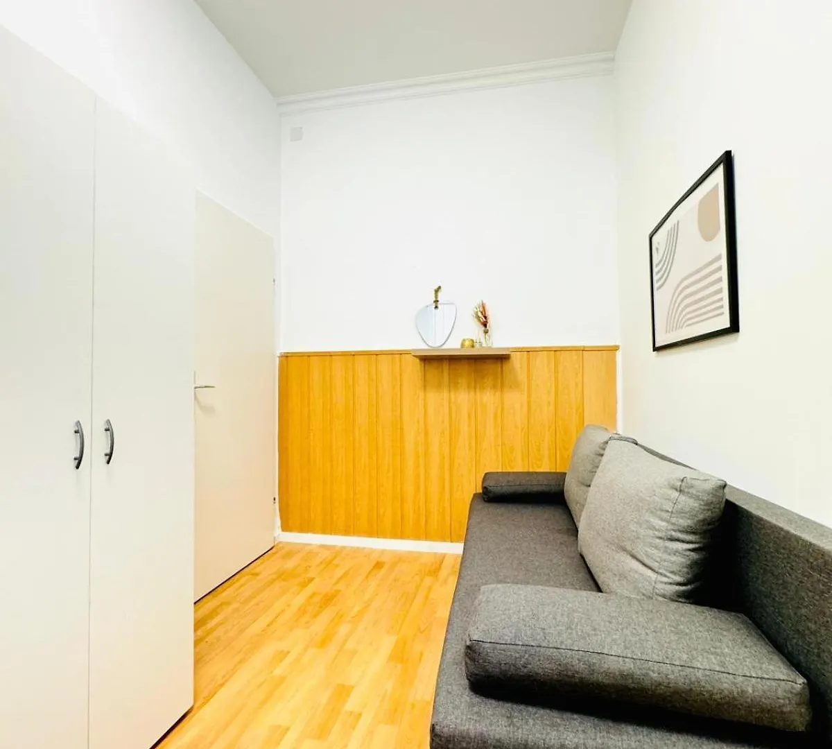 10 Bedroom Apartment For Groups, 8-Min To Rathausplatz Vídeň 0*,