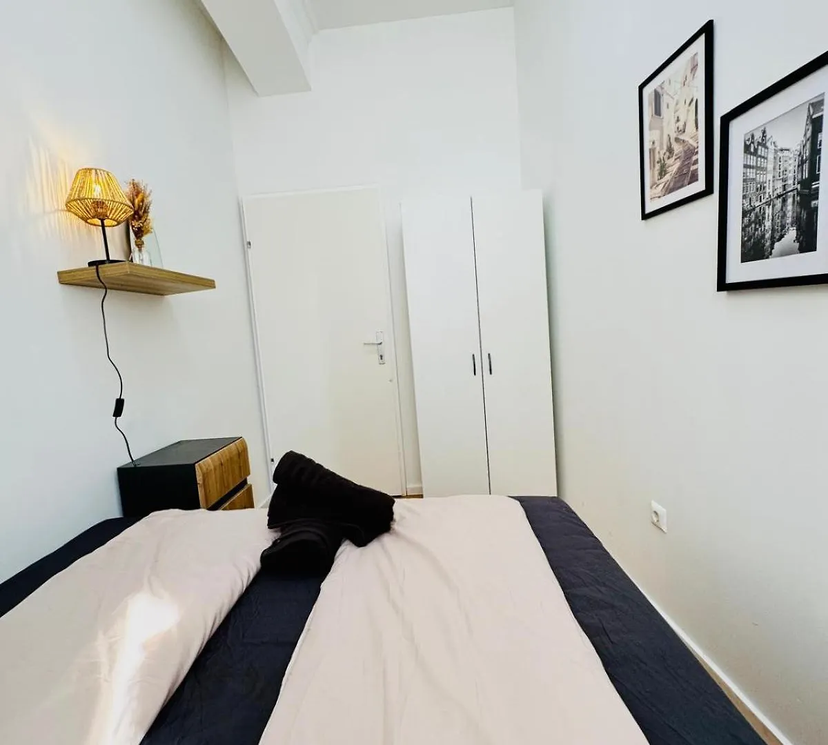 10 Bedroom Apartment For Groups, 8-Min To Rathausplatz Vídeň