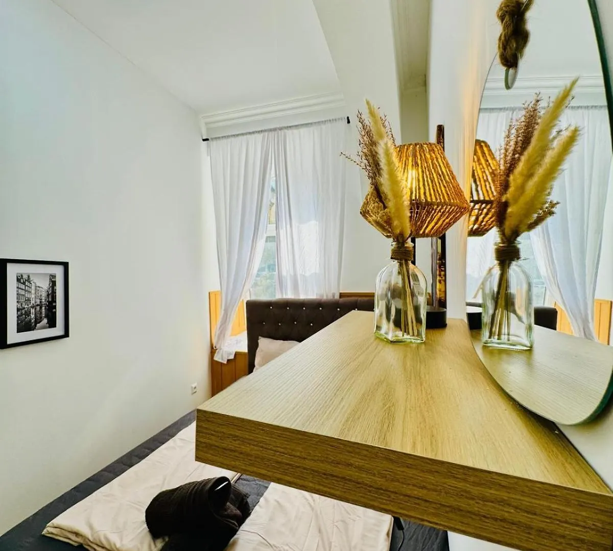 10 Bedroom Apartment For Groups, 8-Min To Rathausplatz Vídeň 0*,