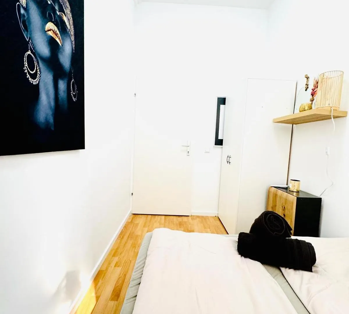 10 Bedroom Apartment For Groups, 8-Min To Rathausplatz Viena Áustria