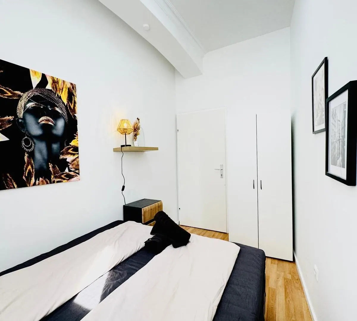 10 Bedroom Apartment For Groups, 8-Min To Rathausplatz Viena